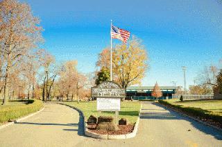 Huntingburg City Park Entrance